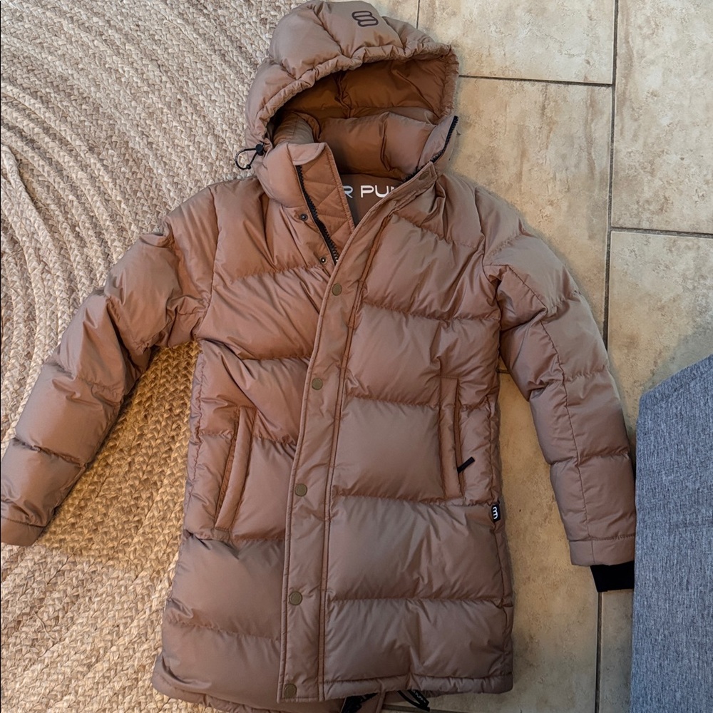 Aritzia TNA Super Puff Mid XXS